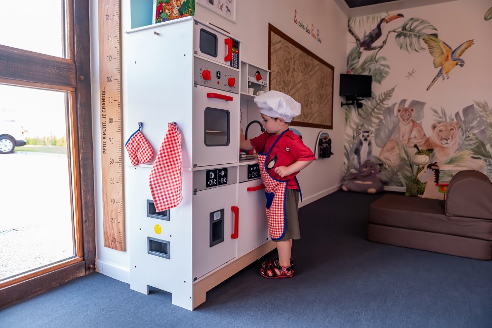 Aire camping-car � Arbigny (01190) - Photo 13